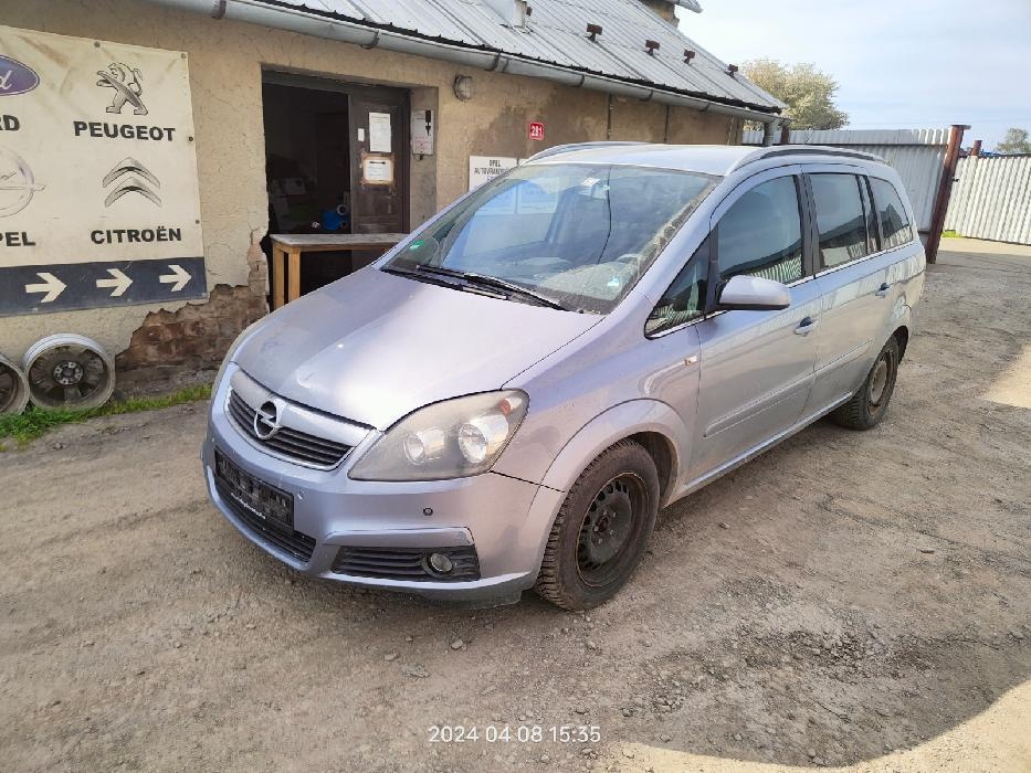 Prodám veškeré náhradní díly Opel Zafira B 1.8 16v 103kw Z18