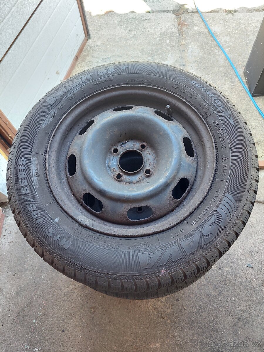 4x zimní pneu Sava 195/65 R15 včetně disků 4x108