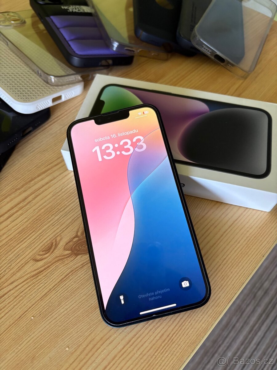 iPhone 14 - 128GB, černý - TOP stav