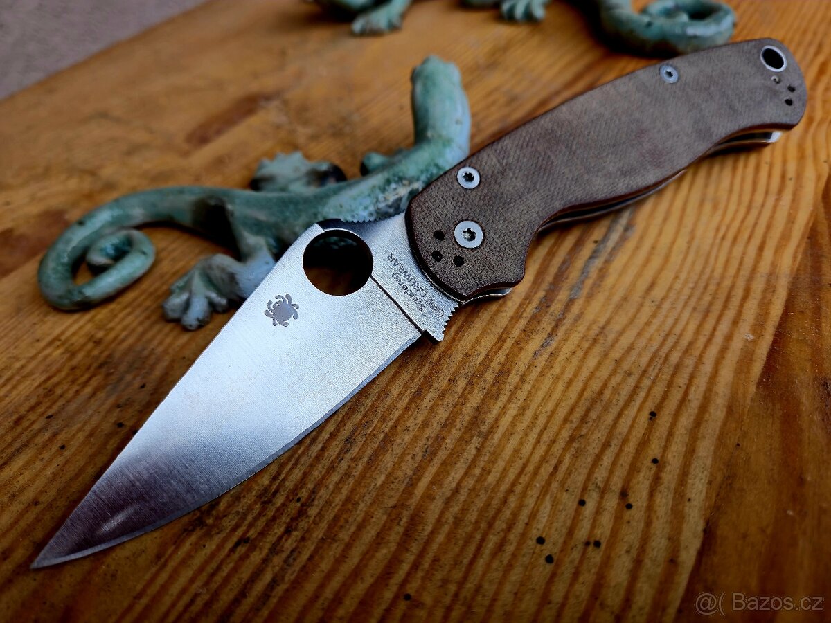 Spyderco Paramilitary 2 CPM - Cruwear, ORIGINÁL