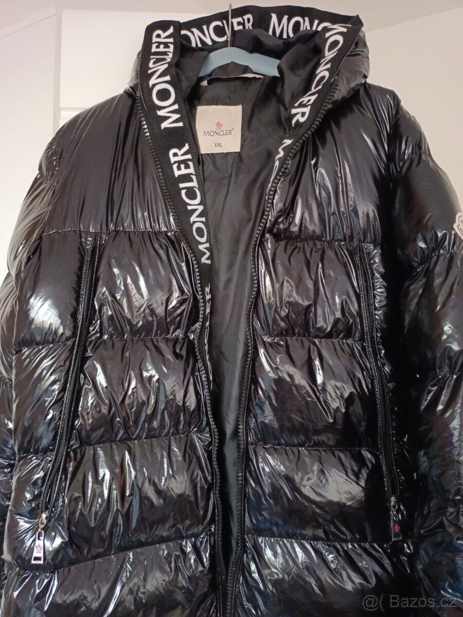 Dámská nová dlouhá lesklá bunda - zimní kabát Moncler XXL