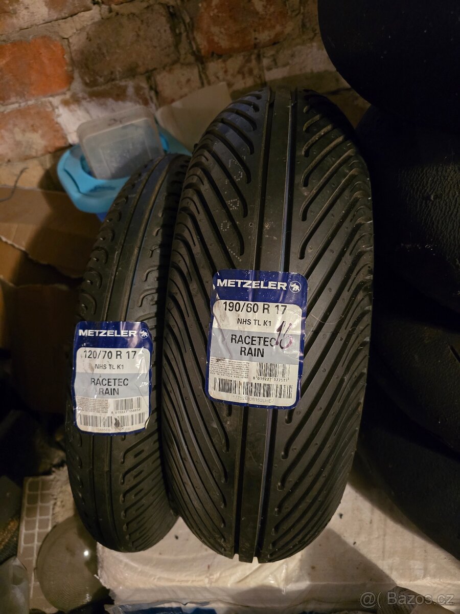 Metzeler RACETEC RAIN K1 120/70 + 190/60 R17