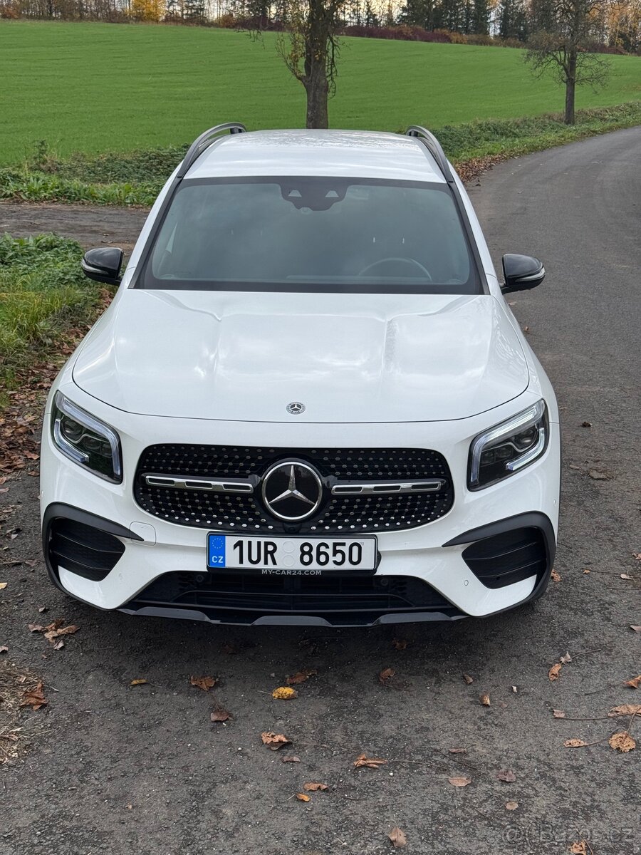 Mercedes benz glb 250 4matic amg paket