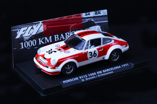 Fly slotcar Porsche 911S 1000km Barcelona 1971, autodráha