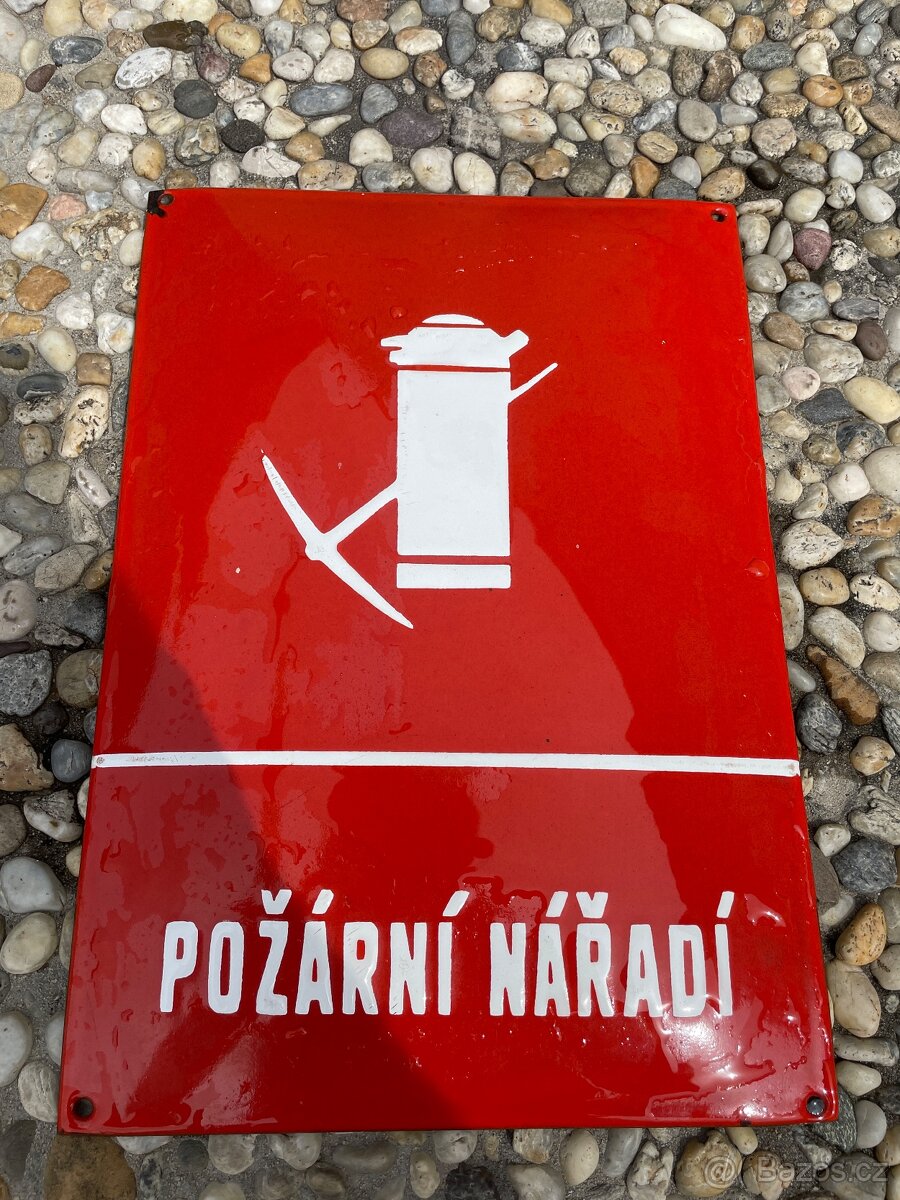 Smaltovaná cedule POŽÁRNÍ NÁŘADÍ