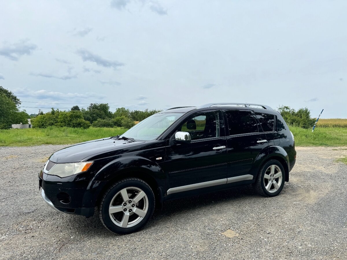 Mitsubishi Outlander II 2.4 Mivec 125 kW, Intense+ 4x4, AT