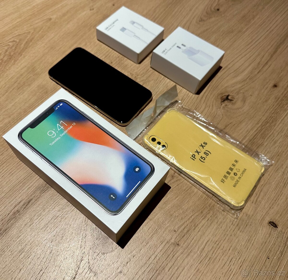 iPhone X 256 GB, plně funkční