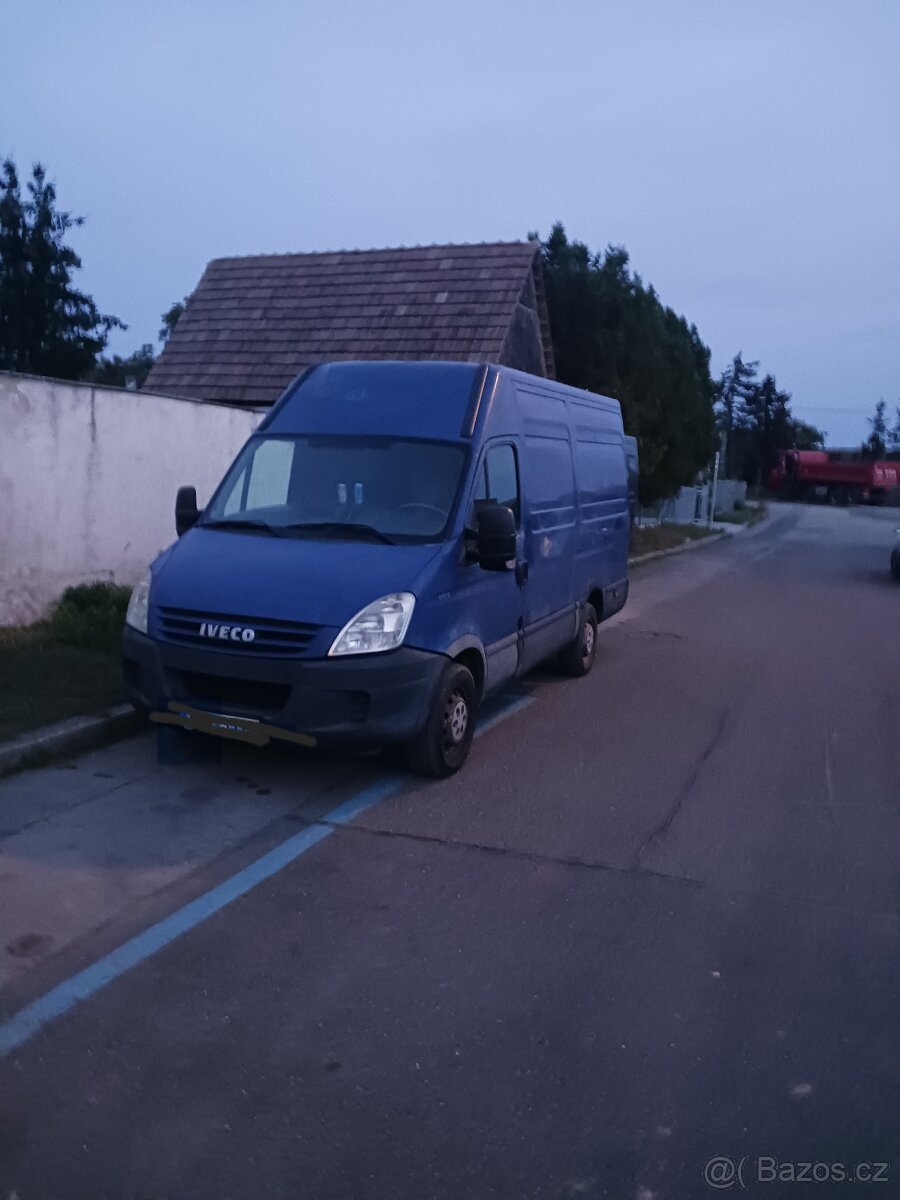 Iveco daily 35s12v 2.3 rok 07