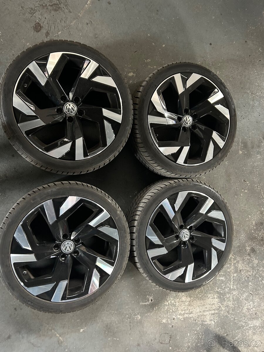 zimní originál sada VW 5x112 r19