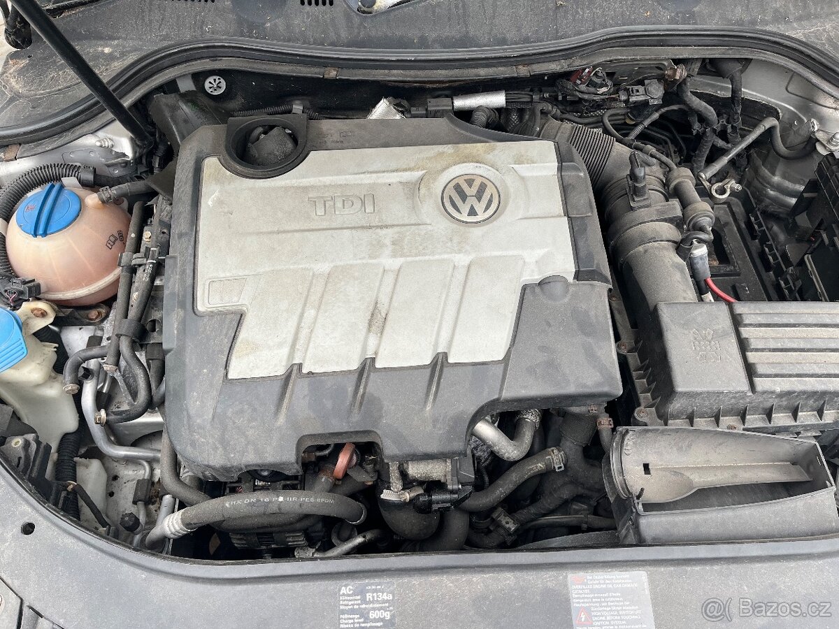 motor 2.0tdi 103kw CR kod:CBAB passat,superb