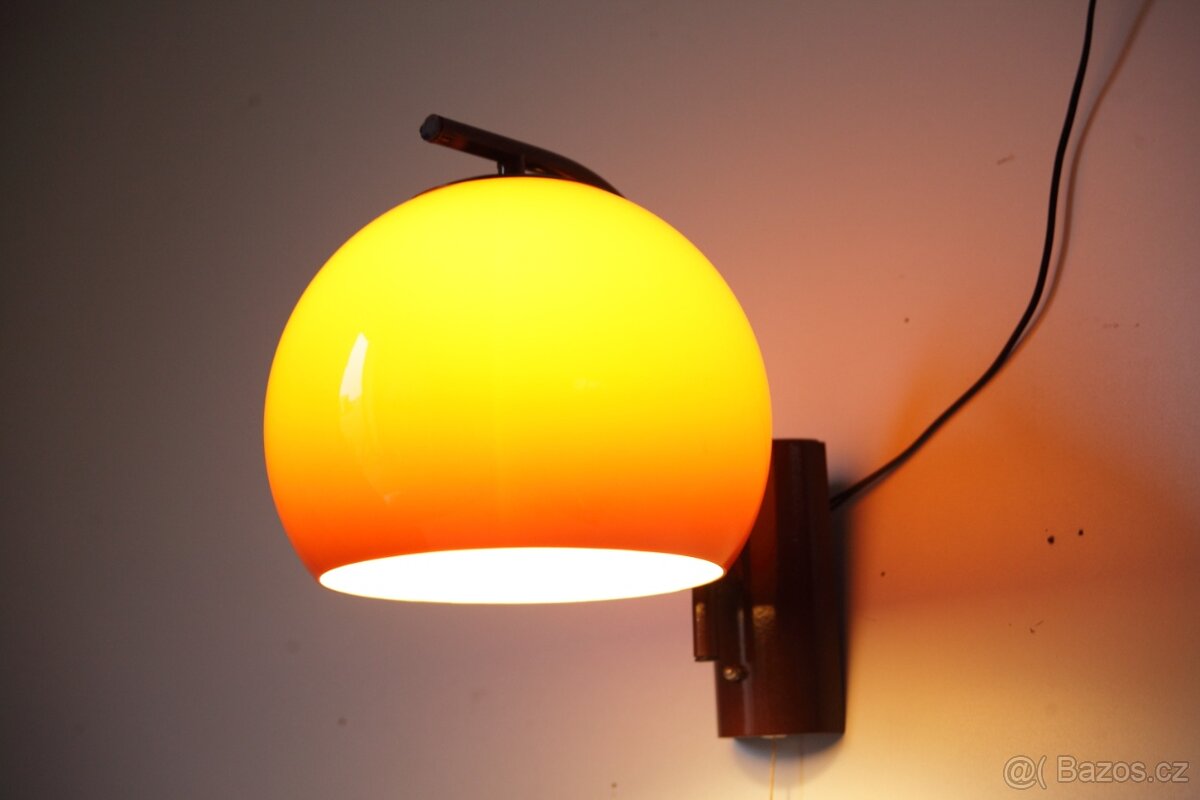 Retro Lampa Szarvasi  Vas Femipari Maďarsko