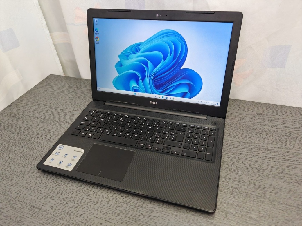 DELL Vostro 15 3590