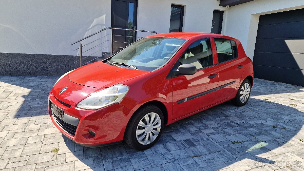 RENAULT CLIO 1.2i 55KW.KLIMA.SERVO.CENTRÁL NA DO.ISOFIX.