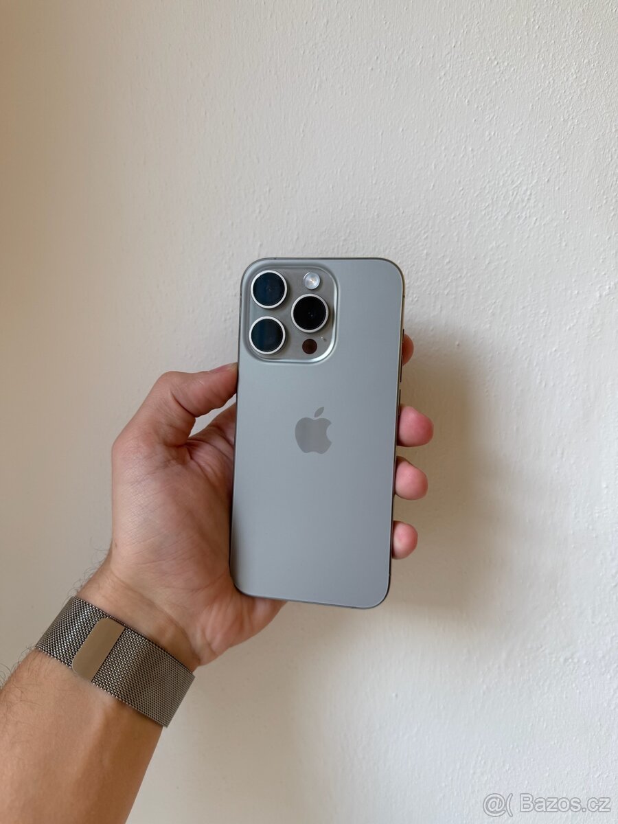 APPLE IPHONE 15 PRO 256GB PŘÍRODNÍ TITAN-BATERIE 99%