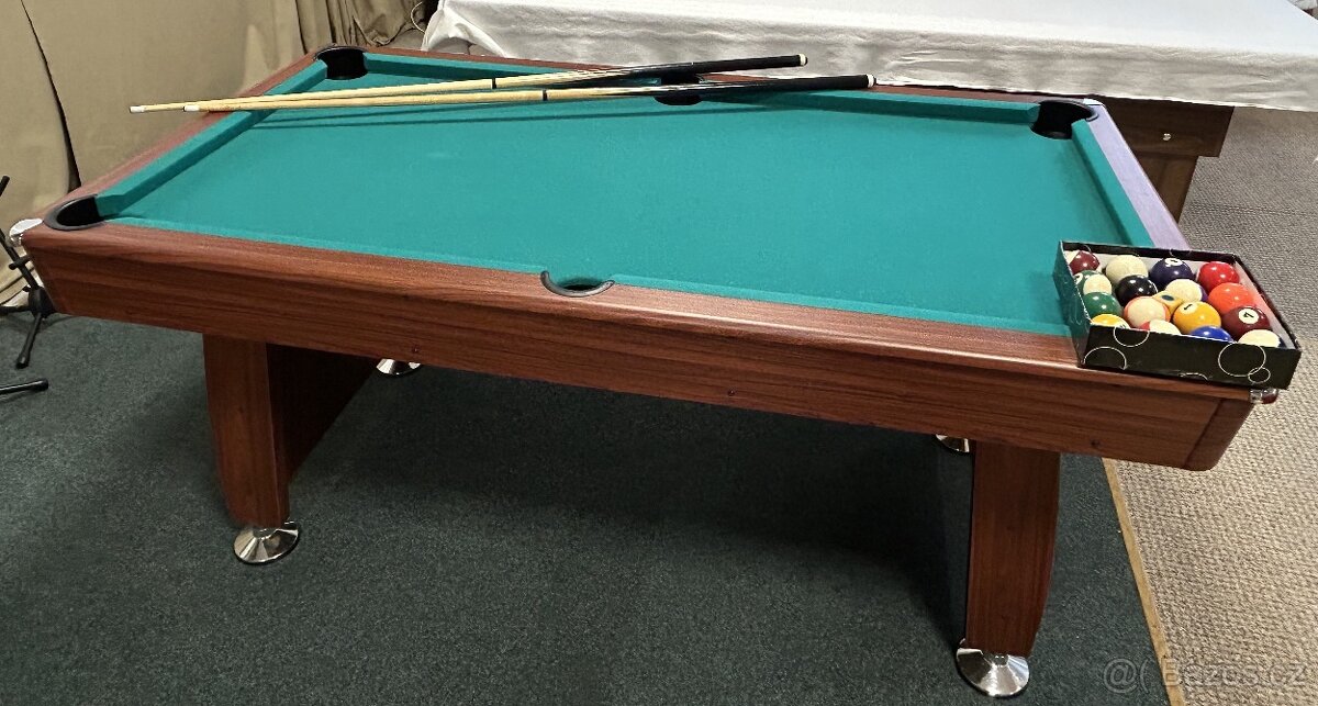 Billiard stůl - deska MDF + koule a tága