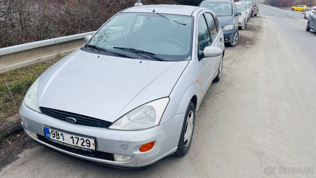 Ford Focus 1.6 bez Stk 