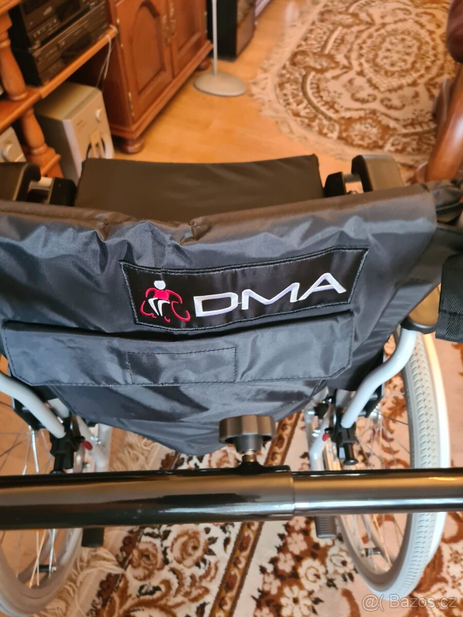 Invalidní vozík DMA