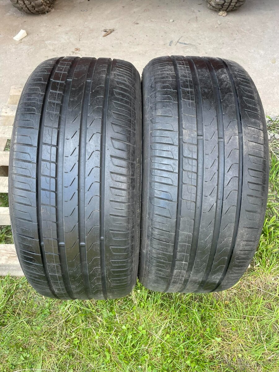 Letní Sada Pirelli Cinturato P7 245/40 R19 94W  5,6mm