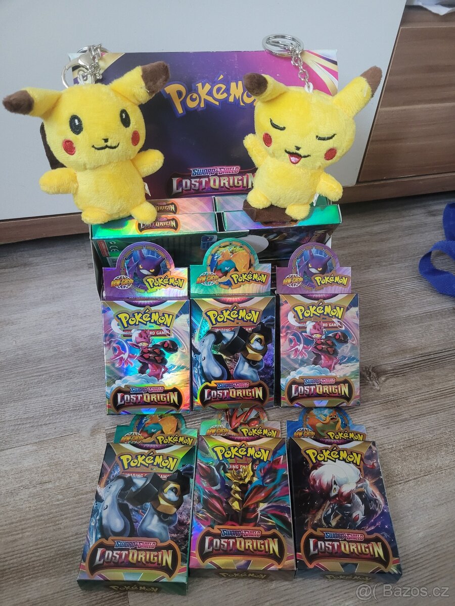 Krabička pokemon karet 25ks 50,- Plyšák 60,-