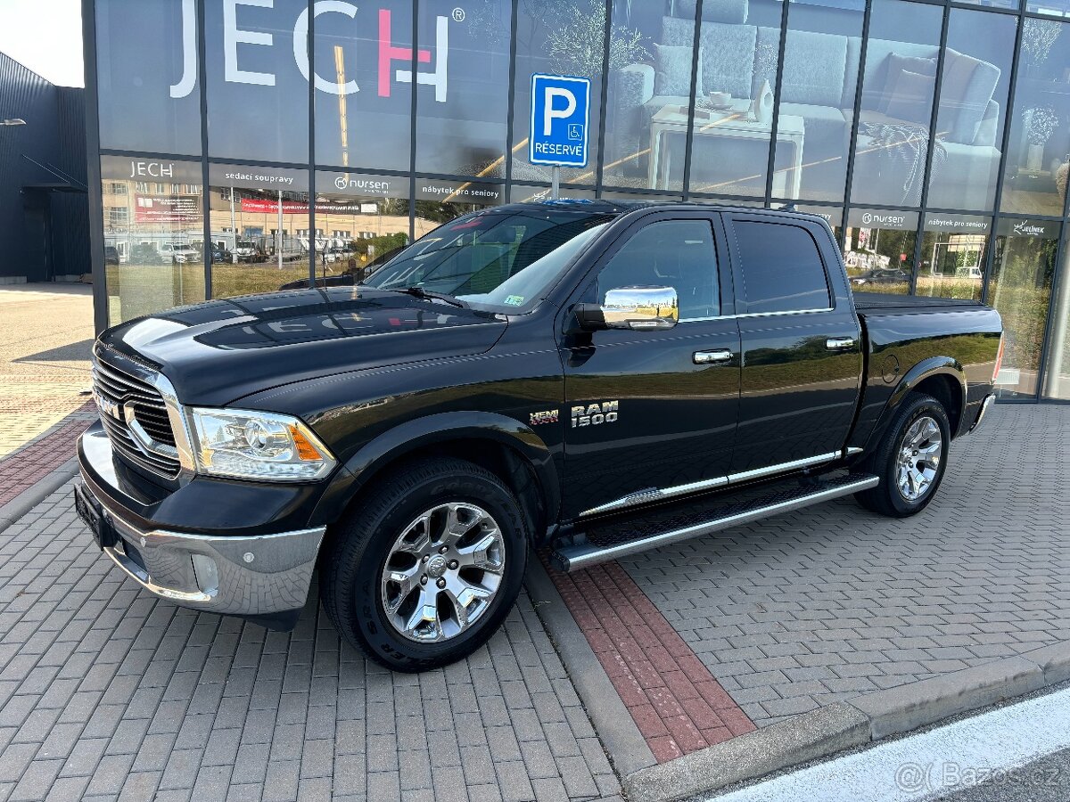 Dodge Ram,5,7i 1500 HEMI 295 KW