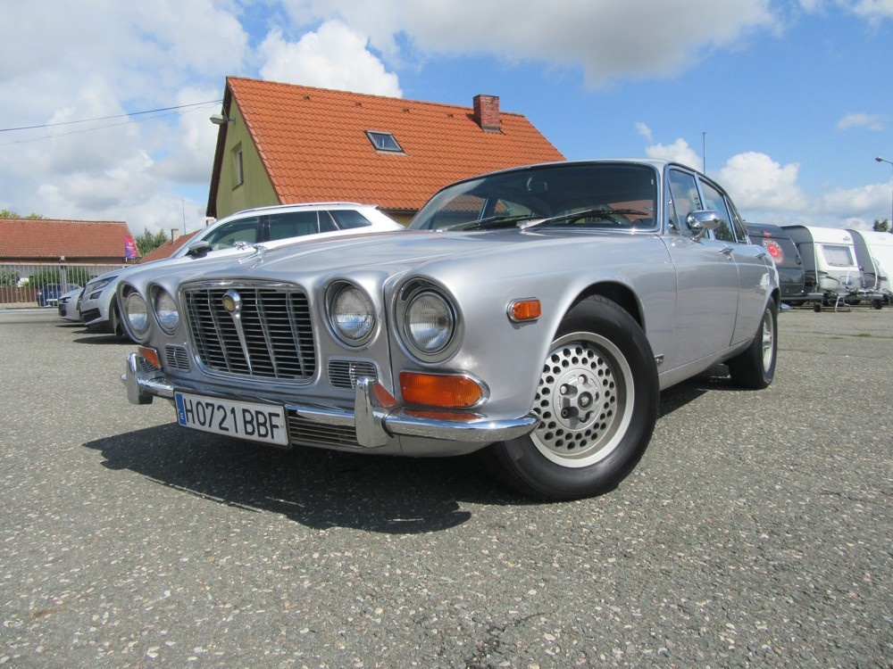 Jaguar XJ6  4,2 automat  I. serie