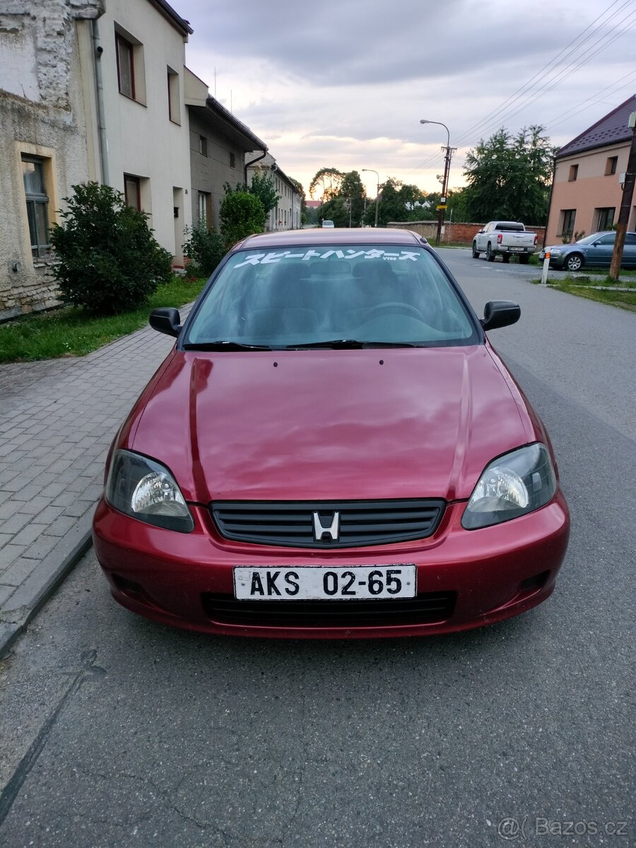 Honda Civic 6g 2000