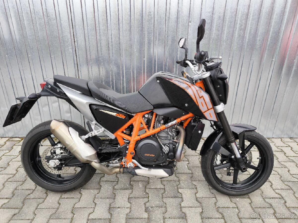 KTM Duke 690 ABS