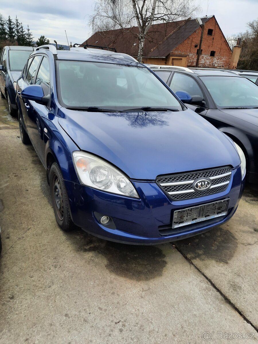 Kia Ceed 1.6 CRDI r.v.2008 na ND. Motor K.O.