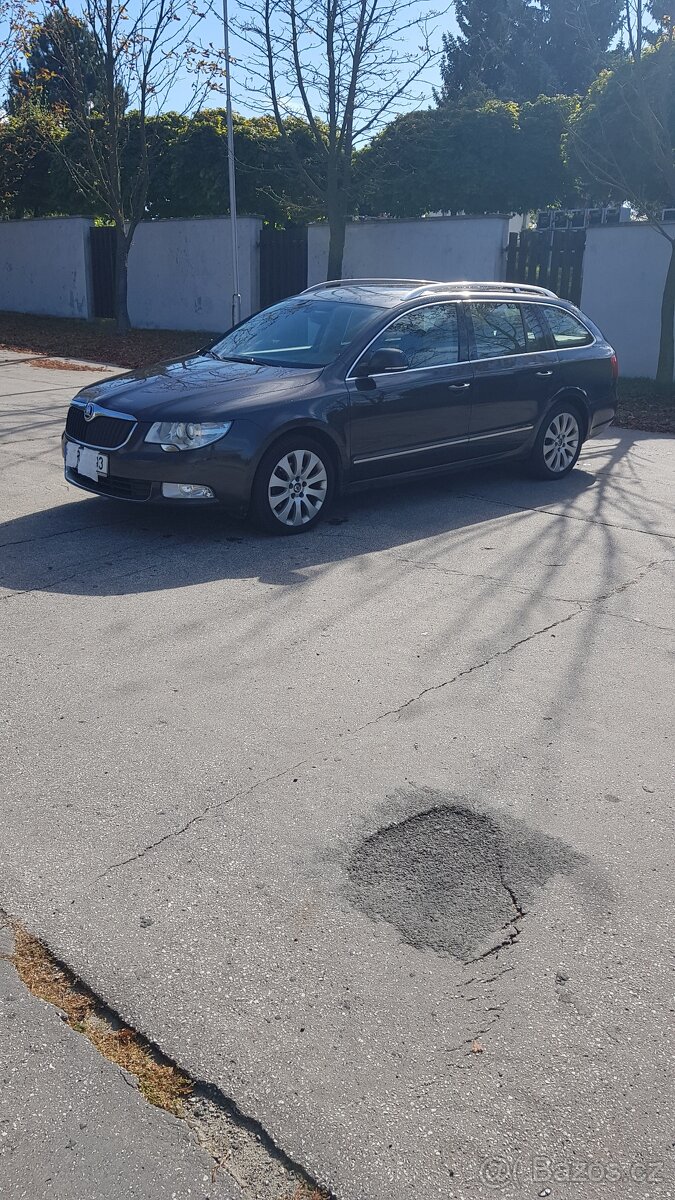 Škoda superb 2 elegance 103kw dsg