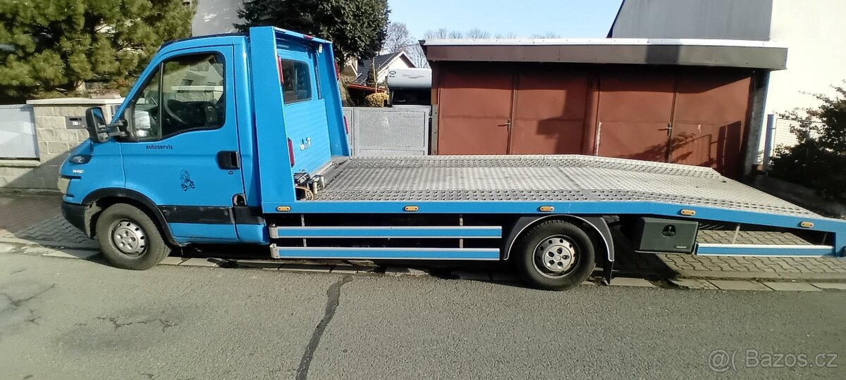 Iveco Daily odtahovka,3.0 170 koní,r.v.2005