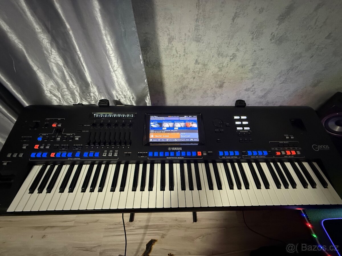 Prodám Yamaha Genos zánovní stav