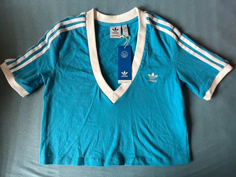 Dámské tričko Adidas velikost M