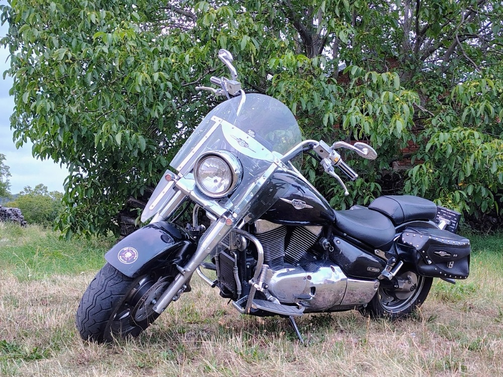 SUZUKI INTRUDER VL1500, BOULEVARD C90T r. 2005