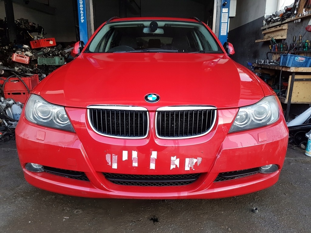 díly z E90 320d 120kw 204d4 sportovní sedačky, xenony