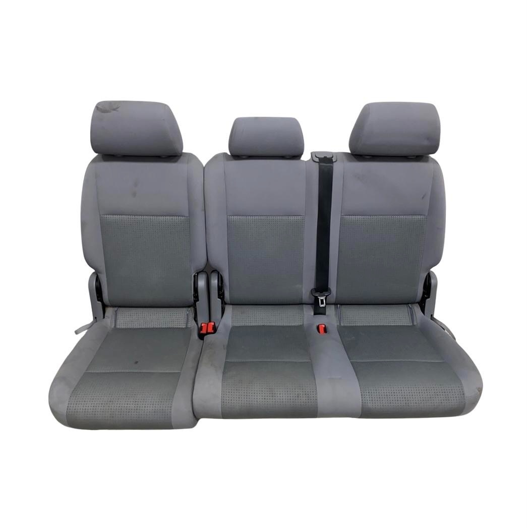Zadní sedačky 2+1 šedá látka VW Caddy 2K maxi kombi 2009
