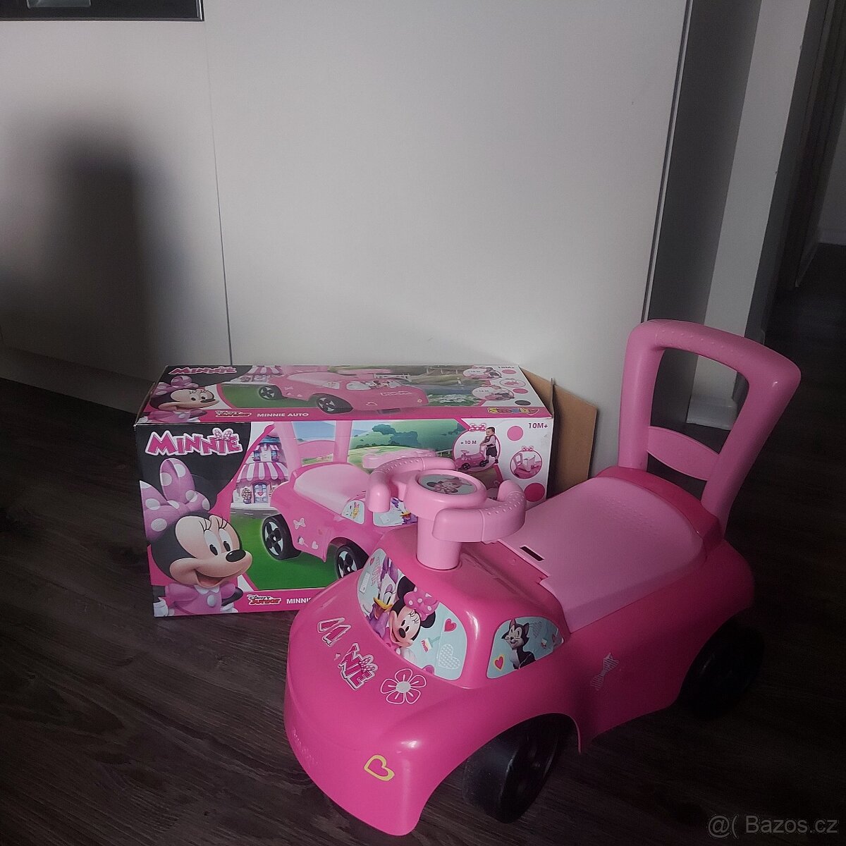 Odrážedlo auto s Minnie