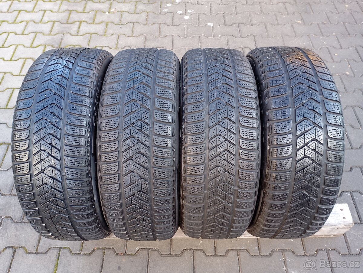 215/55/18 zimní pneu pirelli