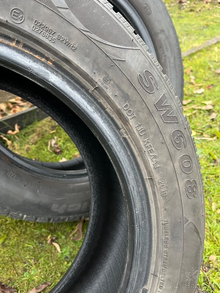 Zimní pneu 215/55 R16 97H