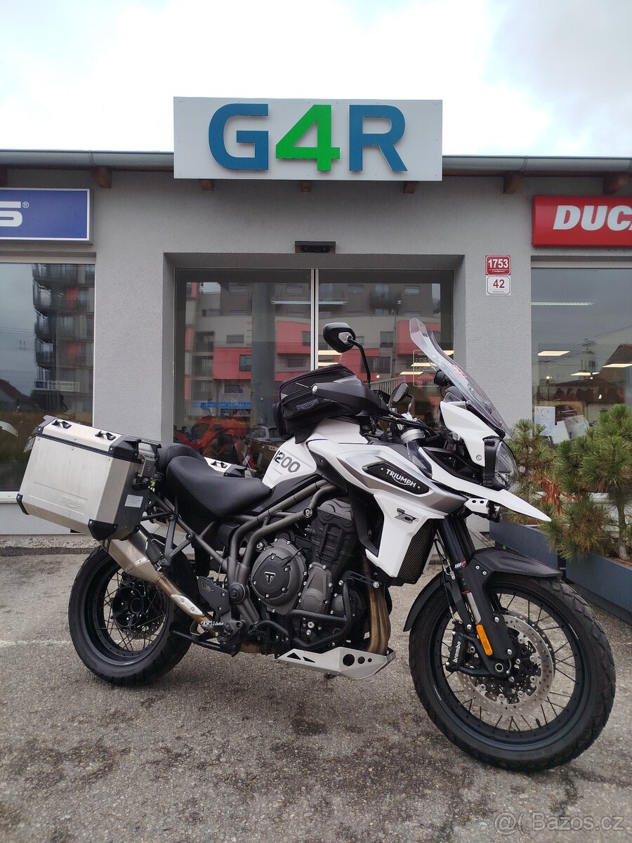 Triumph Tiger Explorer 1200 XC, TOP VÝBAVA, SERVIS, NAVI, KU