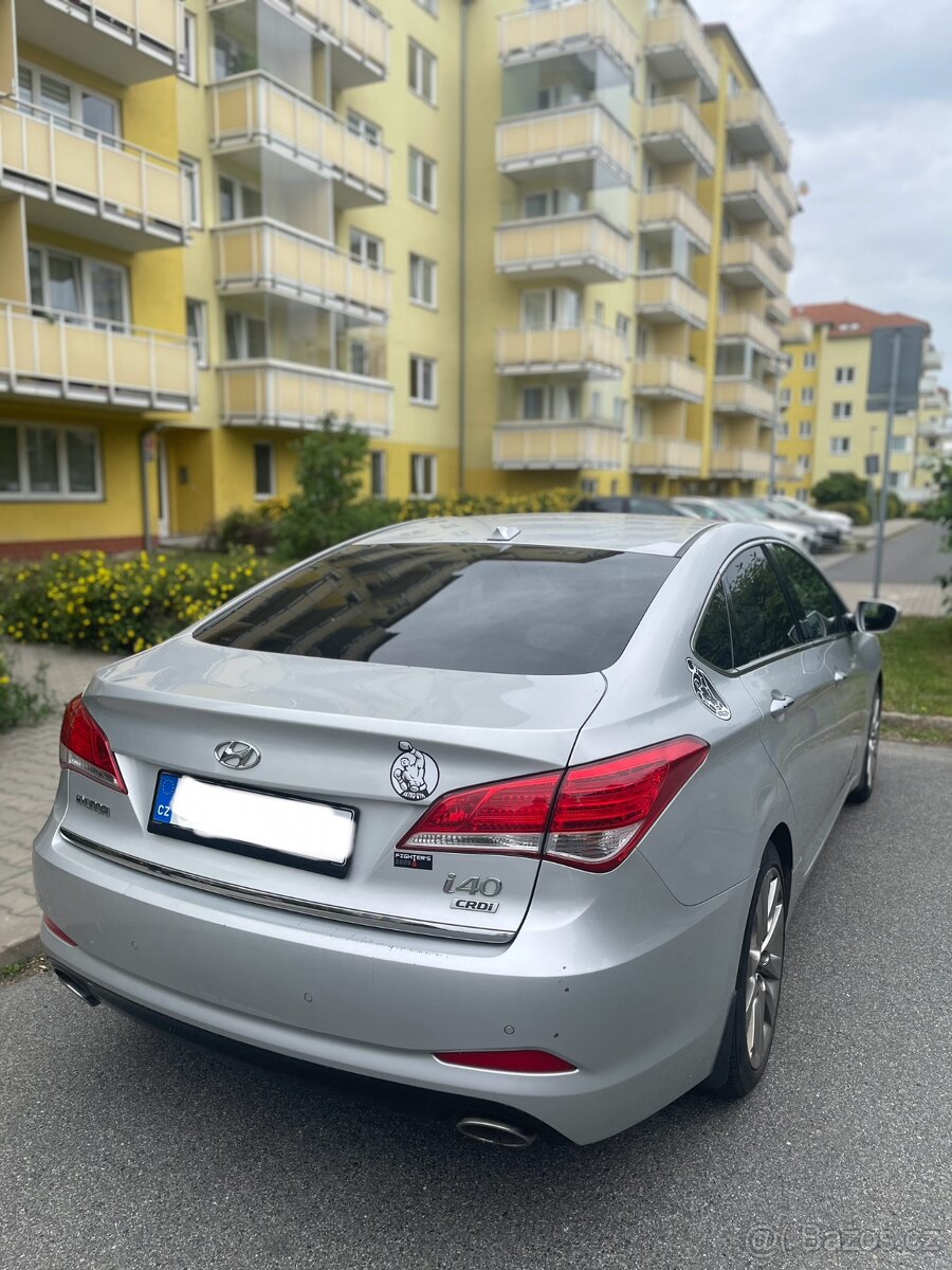 Hyundai i40 Sedan r. 2014, 1.7 CRDi, 100kw. TOP výbava Kůže