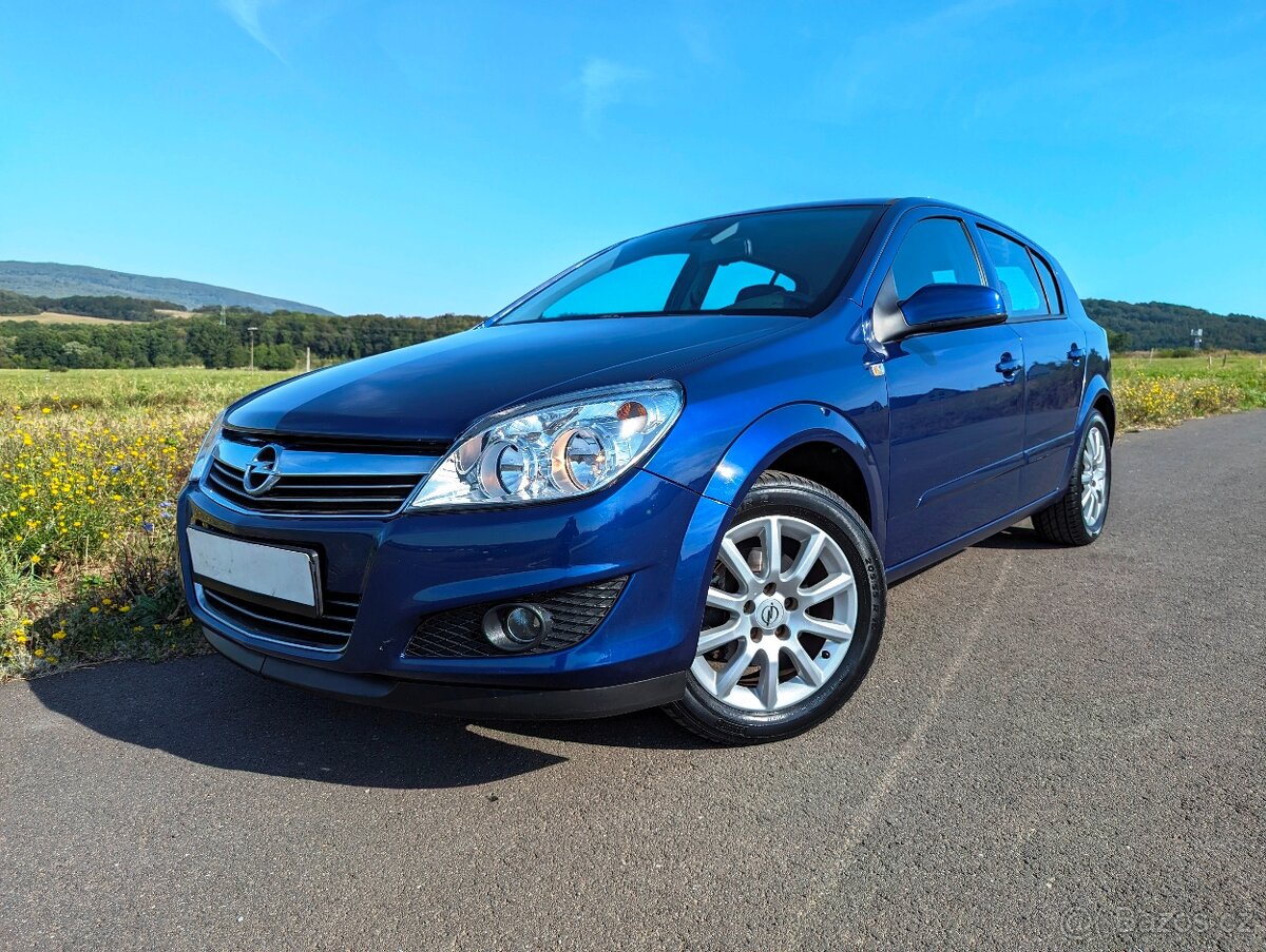 Opel Astra H 1.6i 85kw 2008 Klima 127711km nová TK