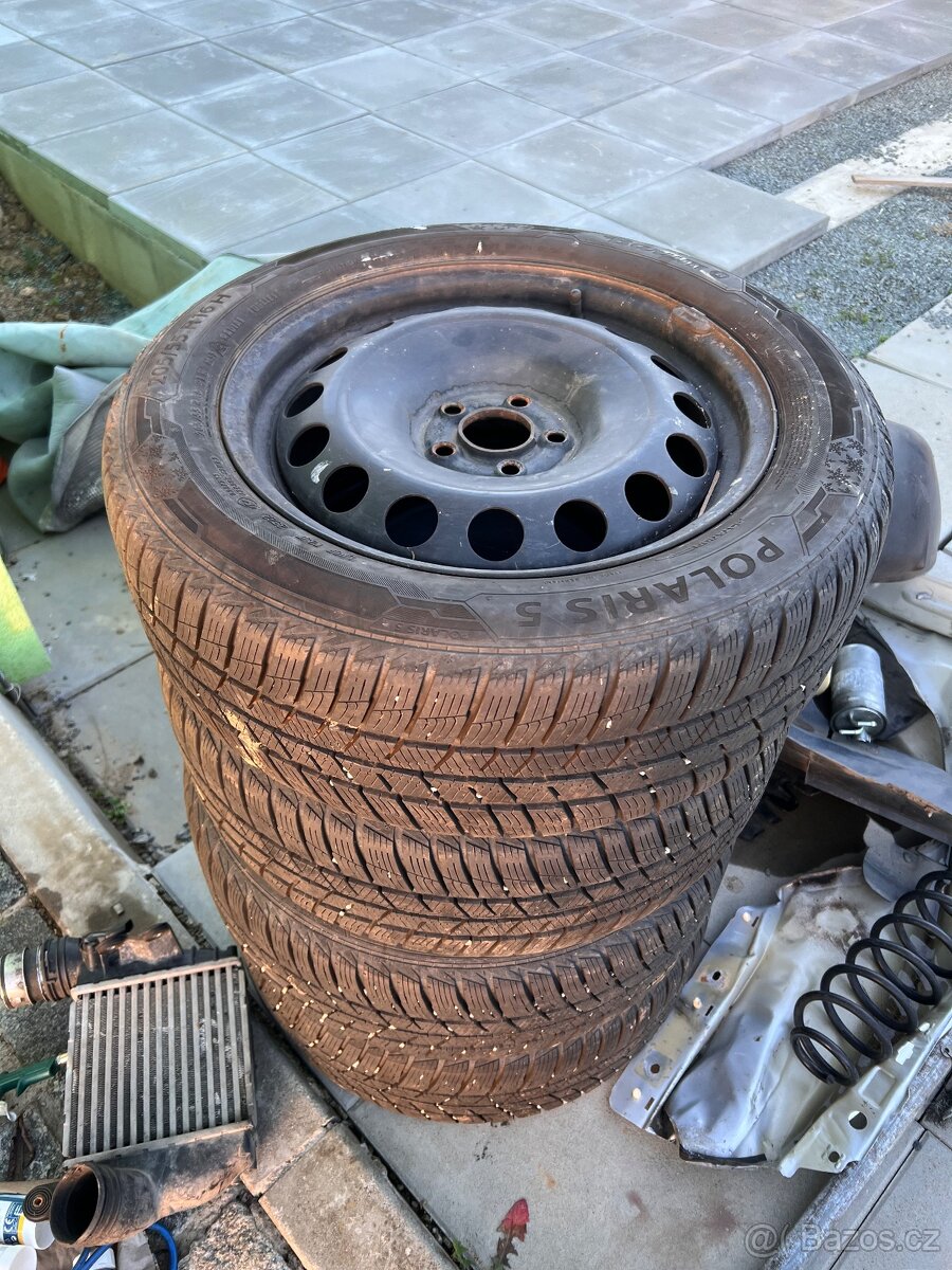 Zimní pneu 205/55 R16