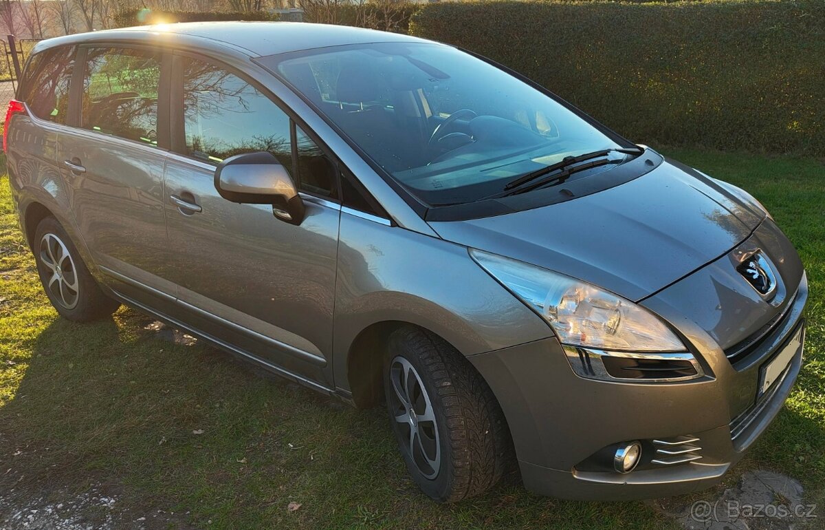 Peugeot 5008 2.0HDi r.v. 2010 (110 kw)