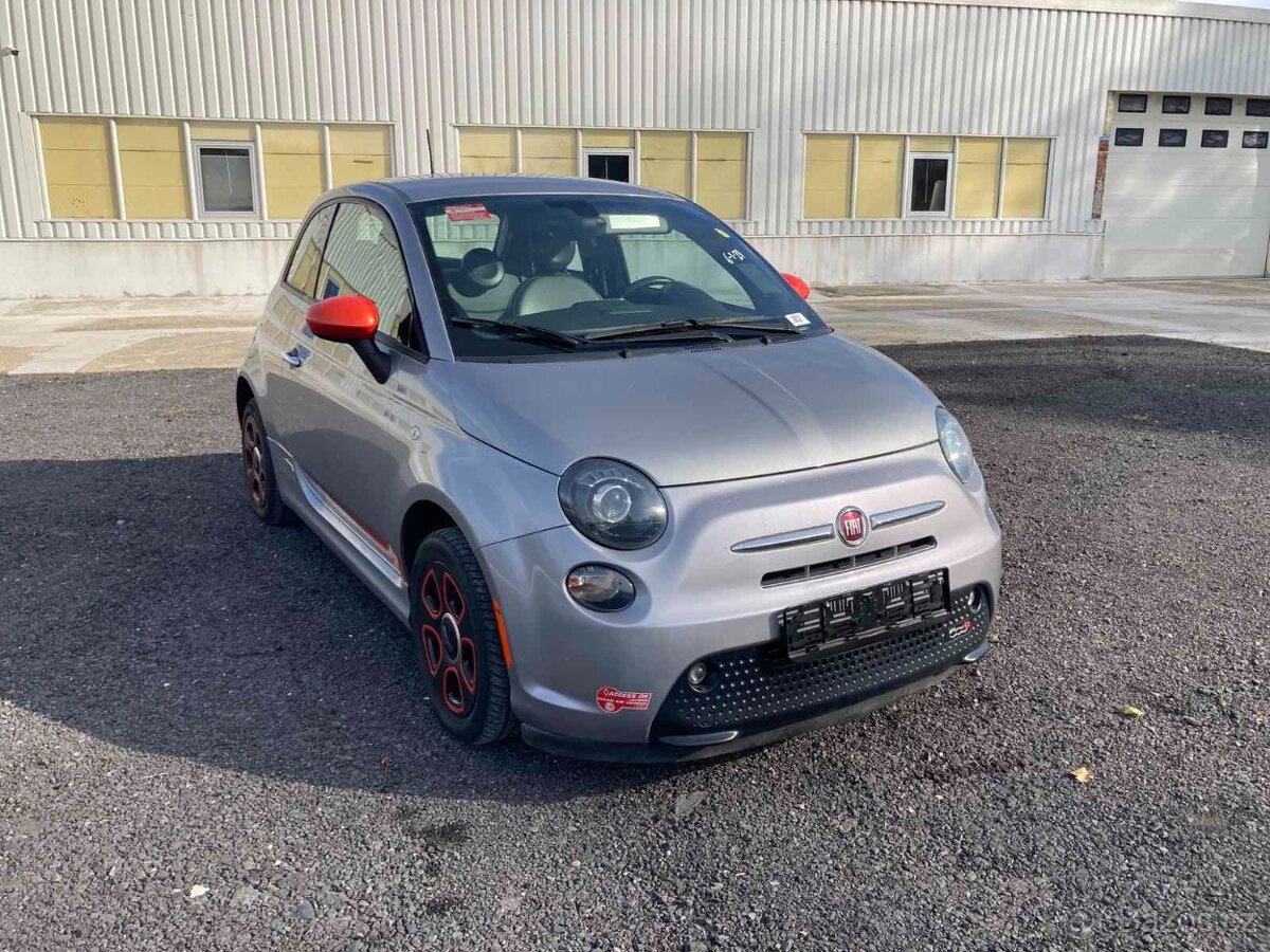 FIAT500e 2016 (FT835)