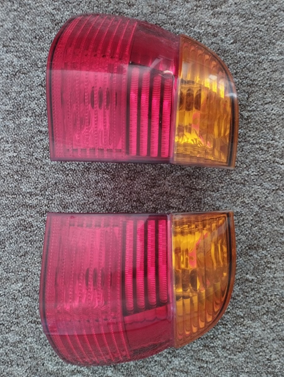 BMW E39 zadní lampy Hella L+P