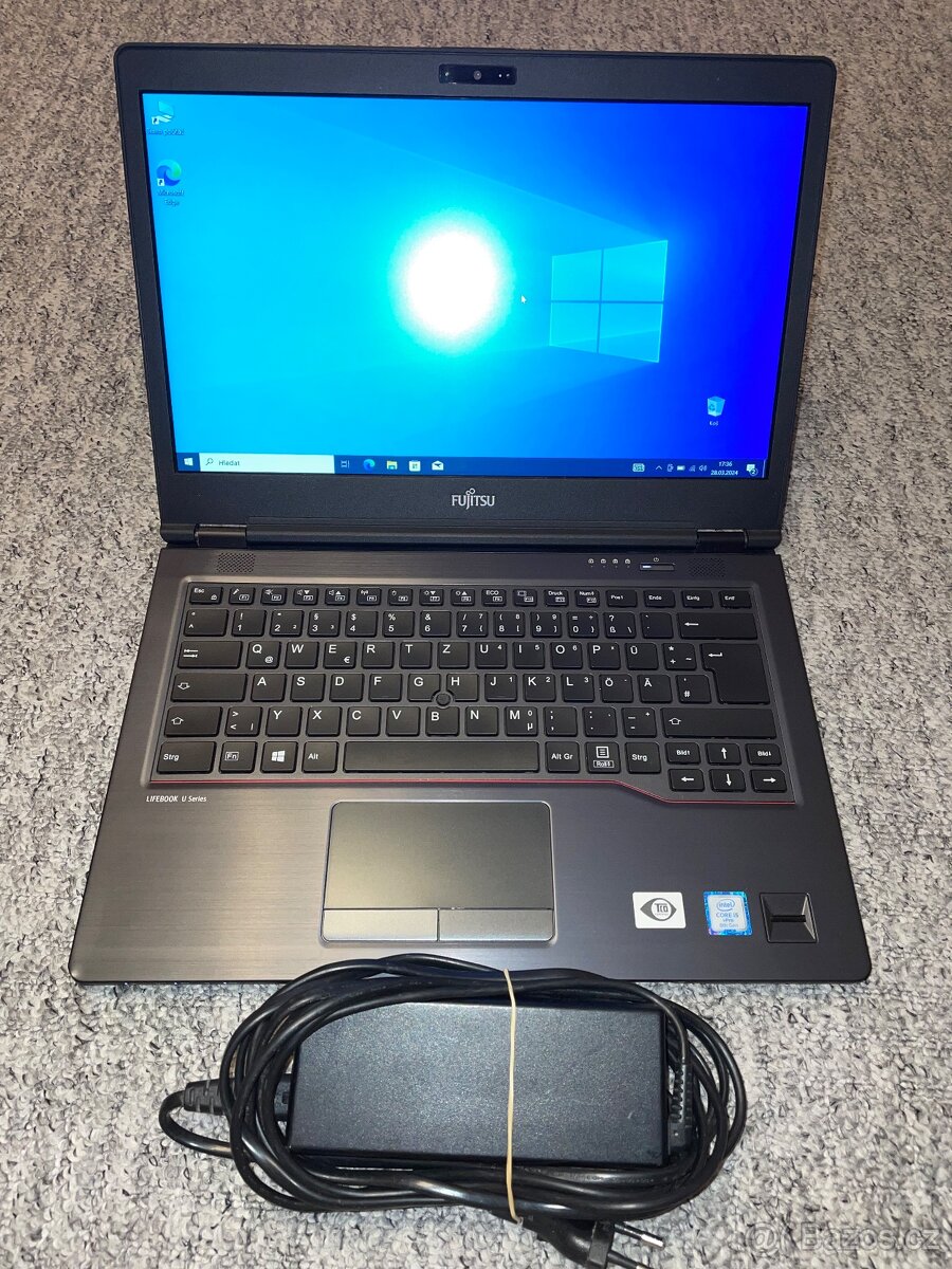 Ultrabook Fujitsu Lifebook U758 - Core i5 - DDR4 - 3G