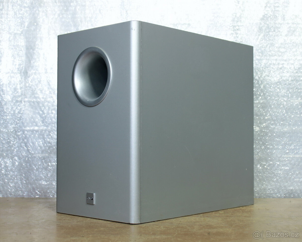 Aktivní subwoofer Canton AS 5.