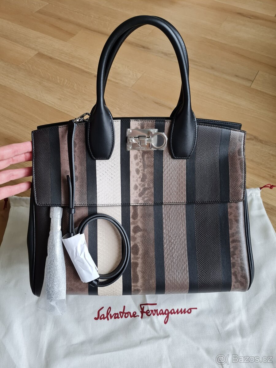 Salvatore Ferragamo Studio bag M celokožená kabelka