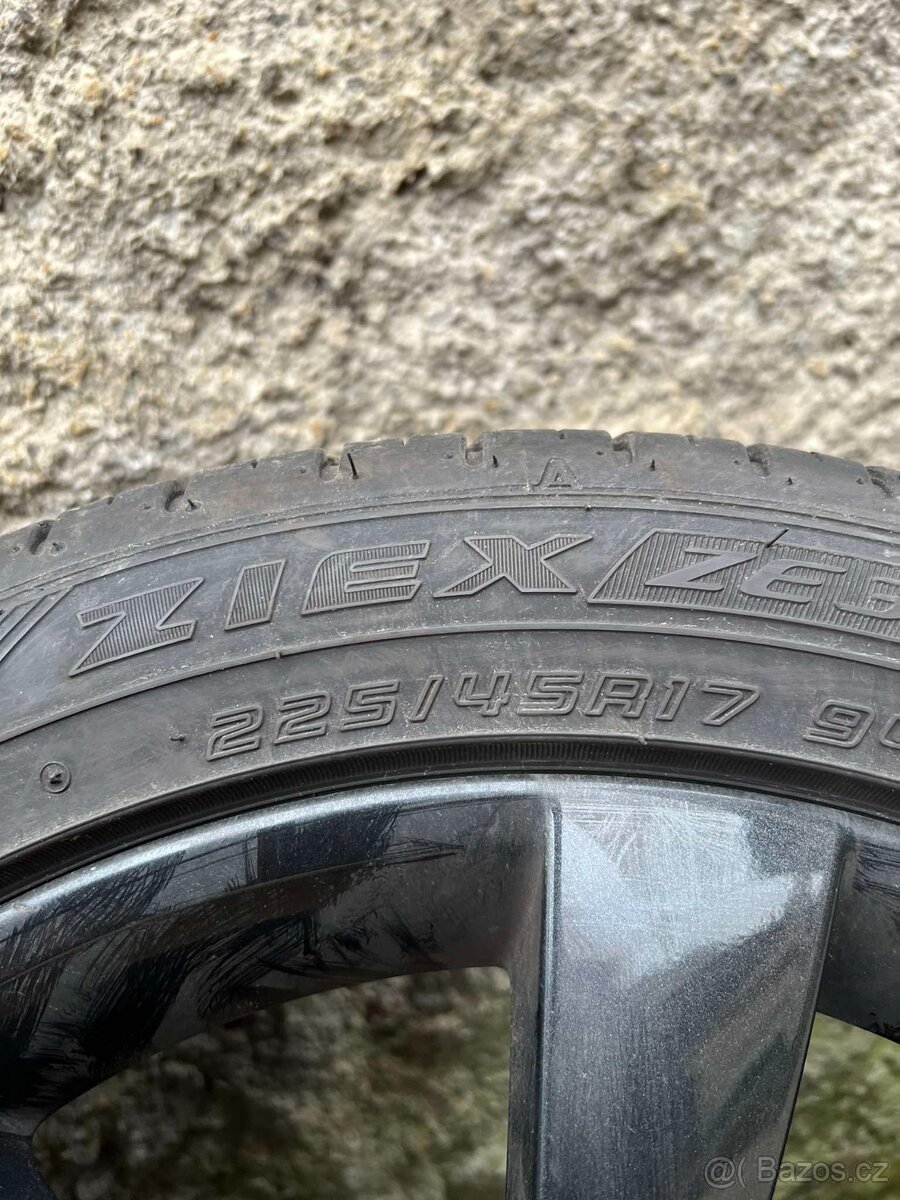 Černé aku kola r17 5x 112