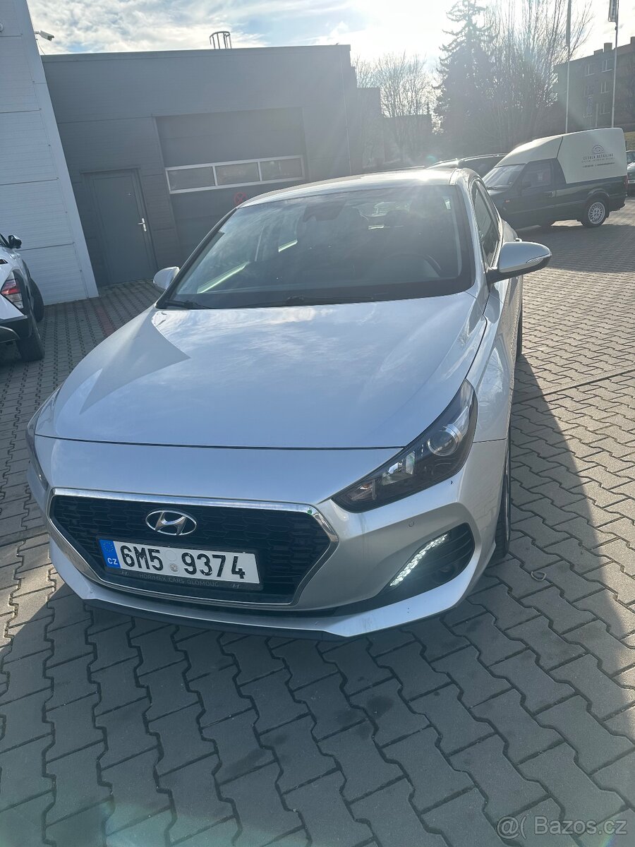 Hyundai i30 2019  FB 1,4 T-GDi 103kW najeto: 87750km